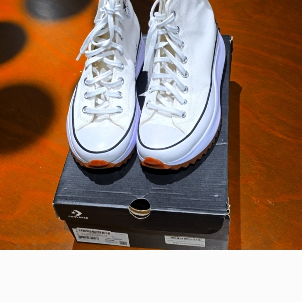 Converse Run Star Hike Platform Sneaker - White Womens 10.5